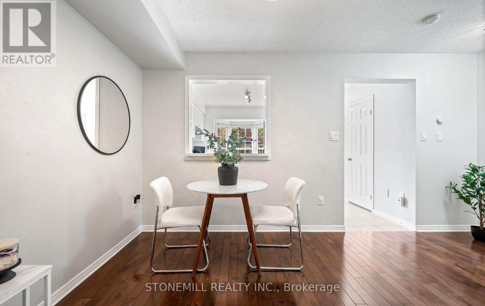 Photo 11 of 12 4200 Kilmer Drive, Burlington ON