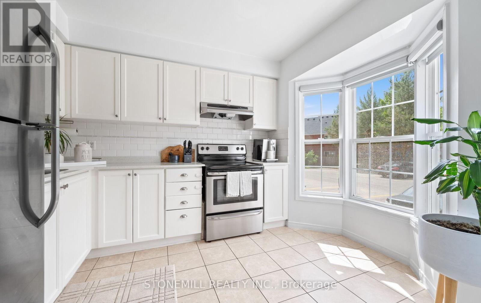 Photo 15 of 12 4200 Kilmer Drive, Burlington ON