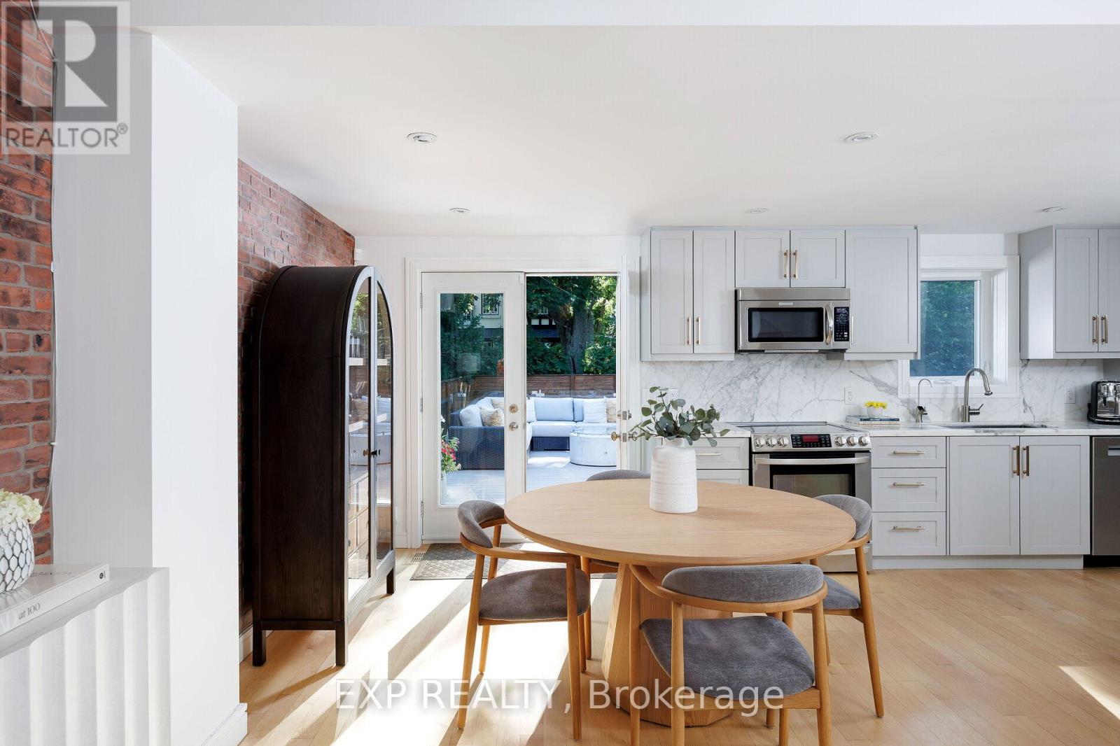 Photo 19 of 870 Royal York Road, Toronto ON