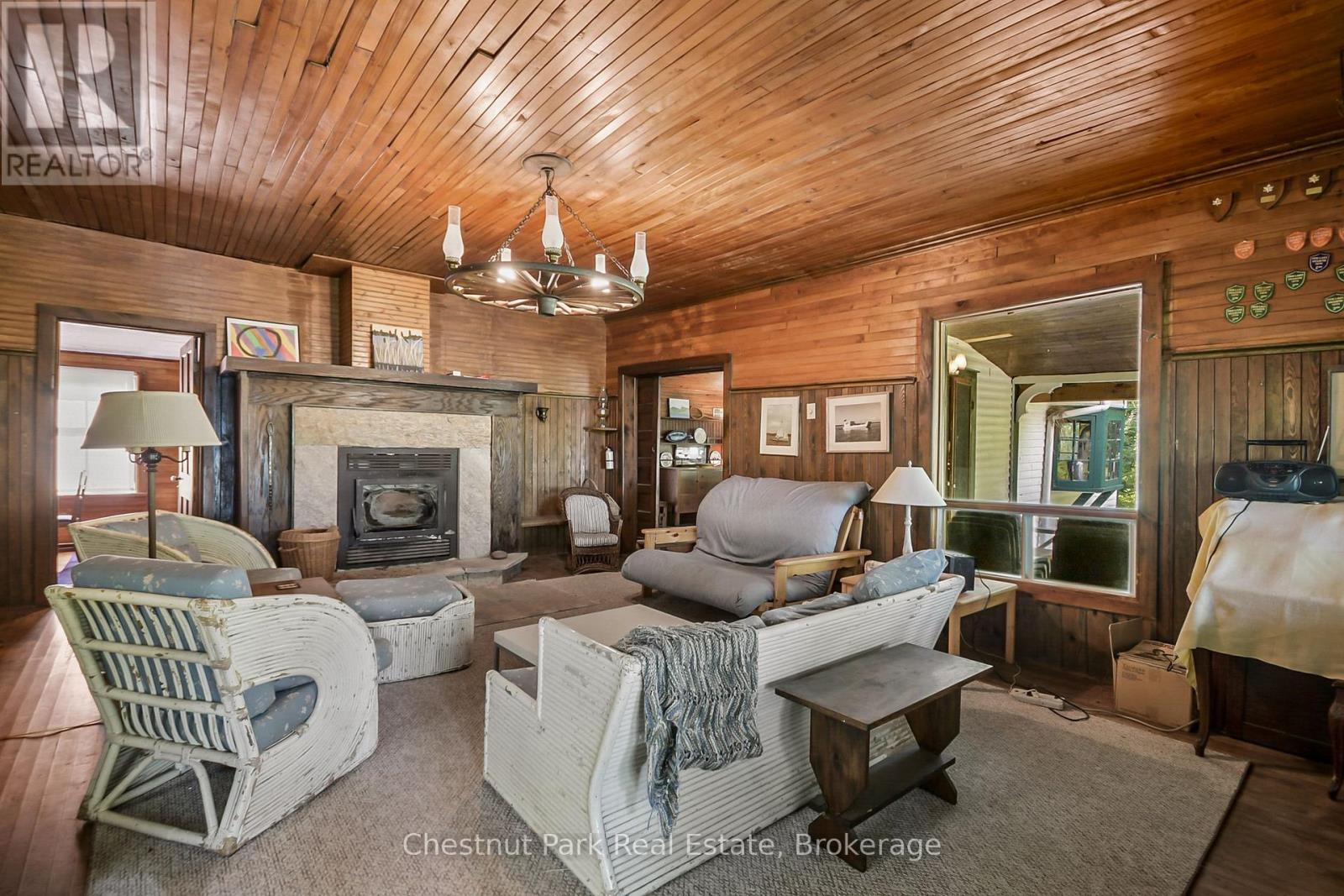Photo 11 of 4 Hills Island, Lake Of Bays ON