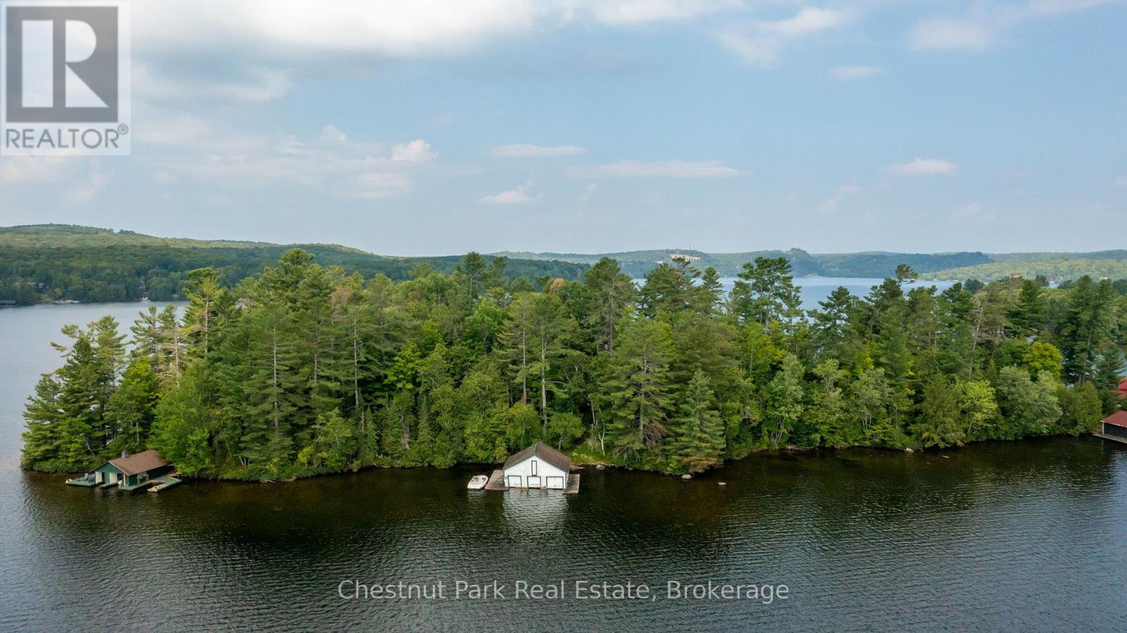 Photo 2 of 4 Hills Island, Lake Of Bays ON