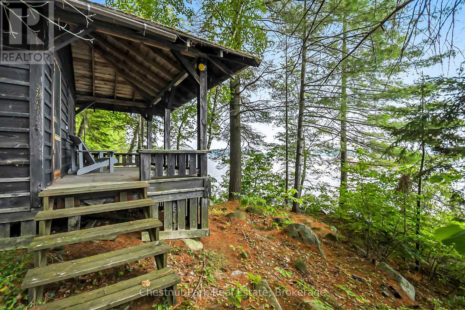 Photo 31 of 4 Hills Island, Lake Of Bays ON
