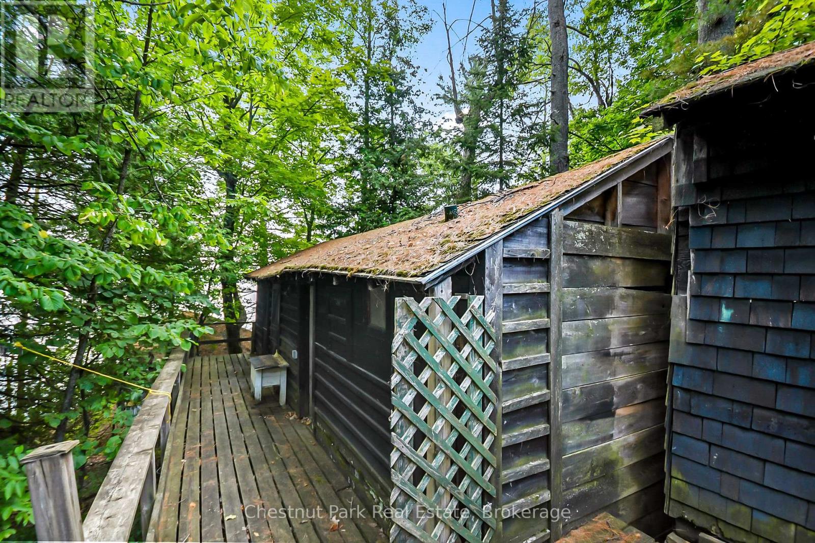 Photo 34 of 4 Hills Island, Lake Of Bays ON