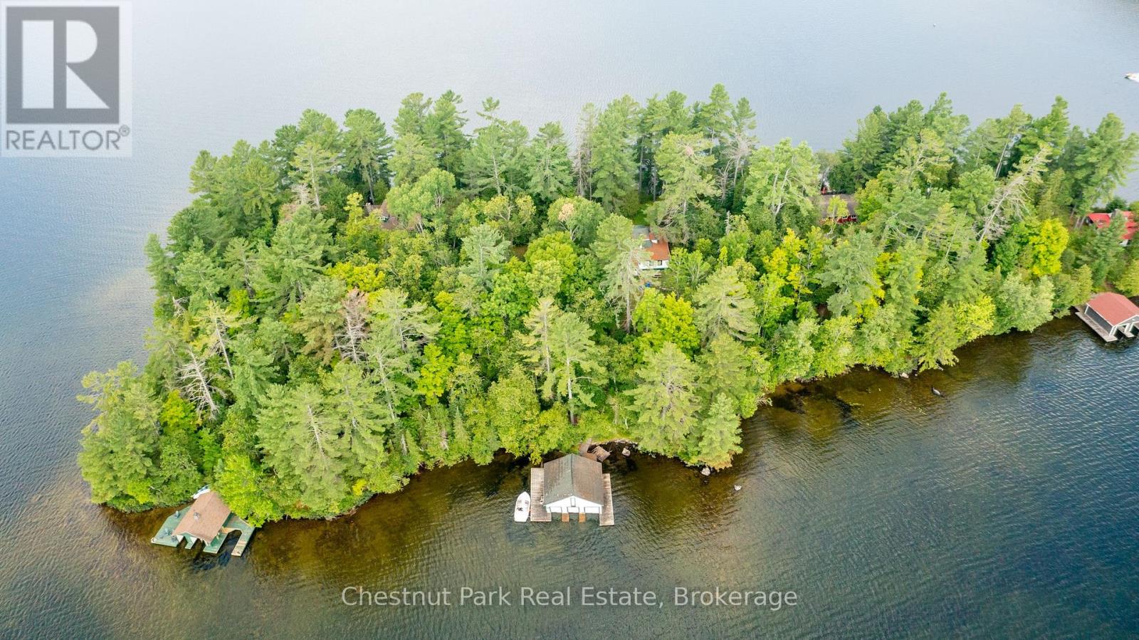 Photo 4 of 4 Hills Island, Lake Of Bays ON