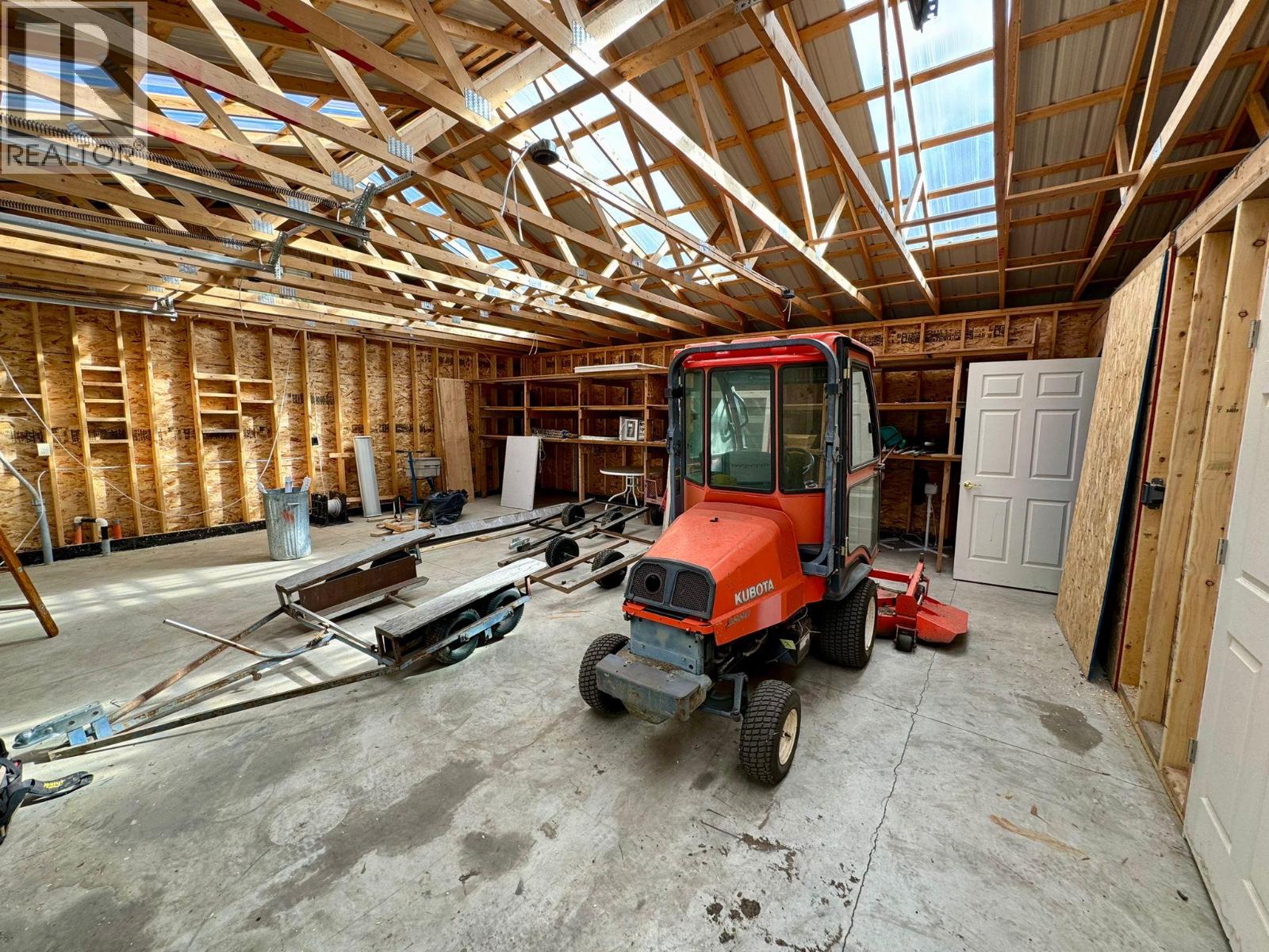 3251 41ST Street, Osoyoos