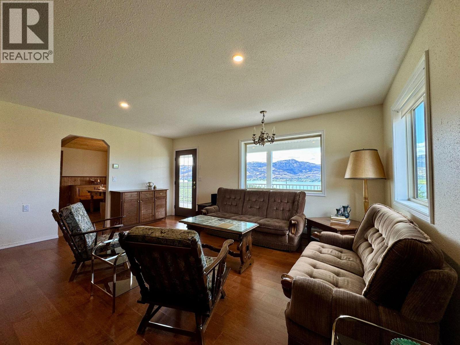 3251 41ST Street, Osoyoos