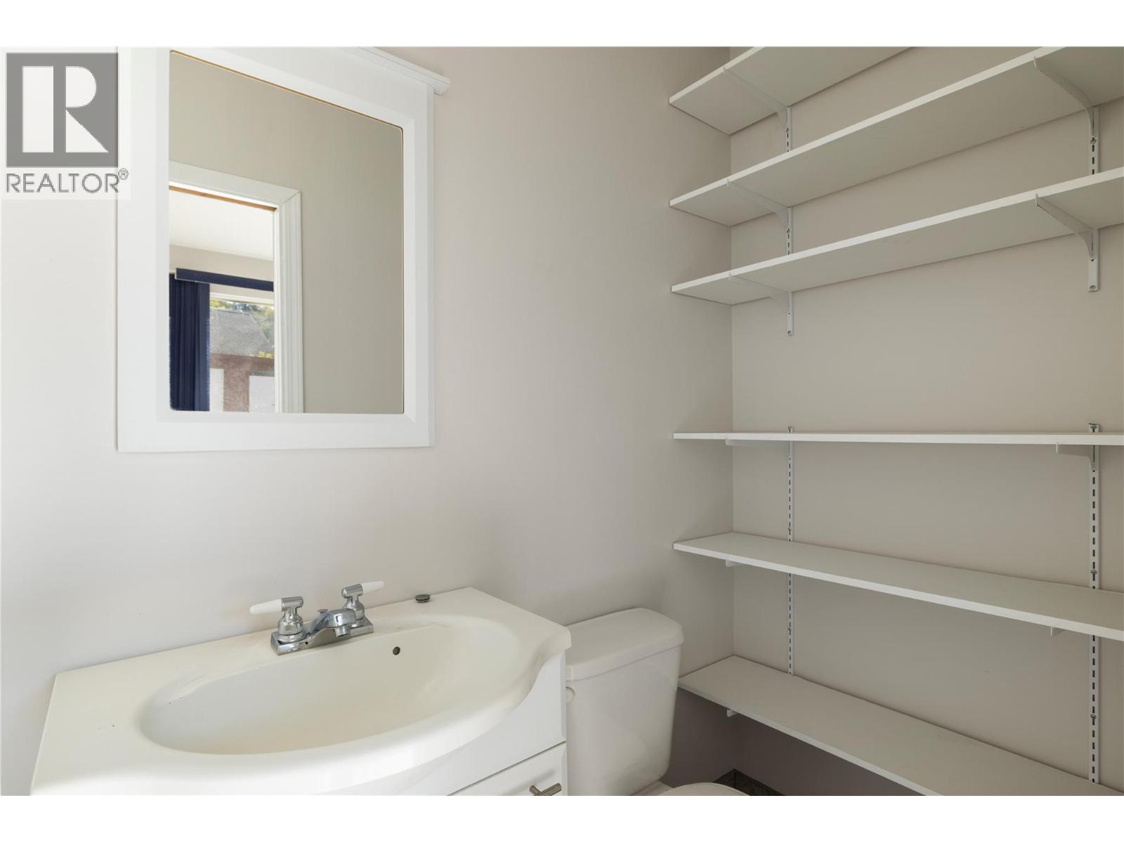 Photo 24 of 3900 Alexis Park Drive, Vernon BC