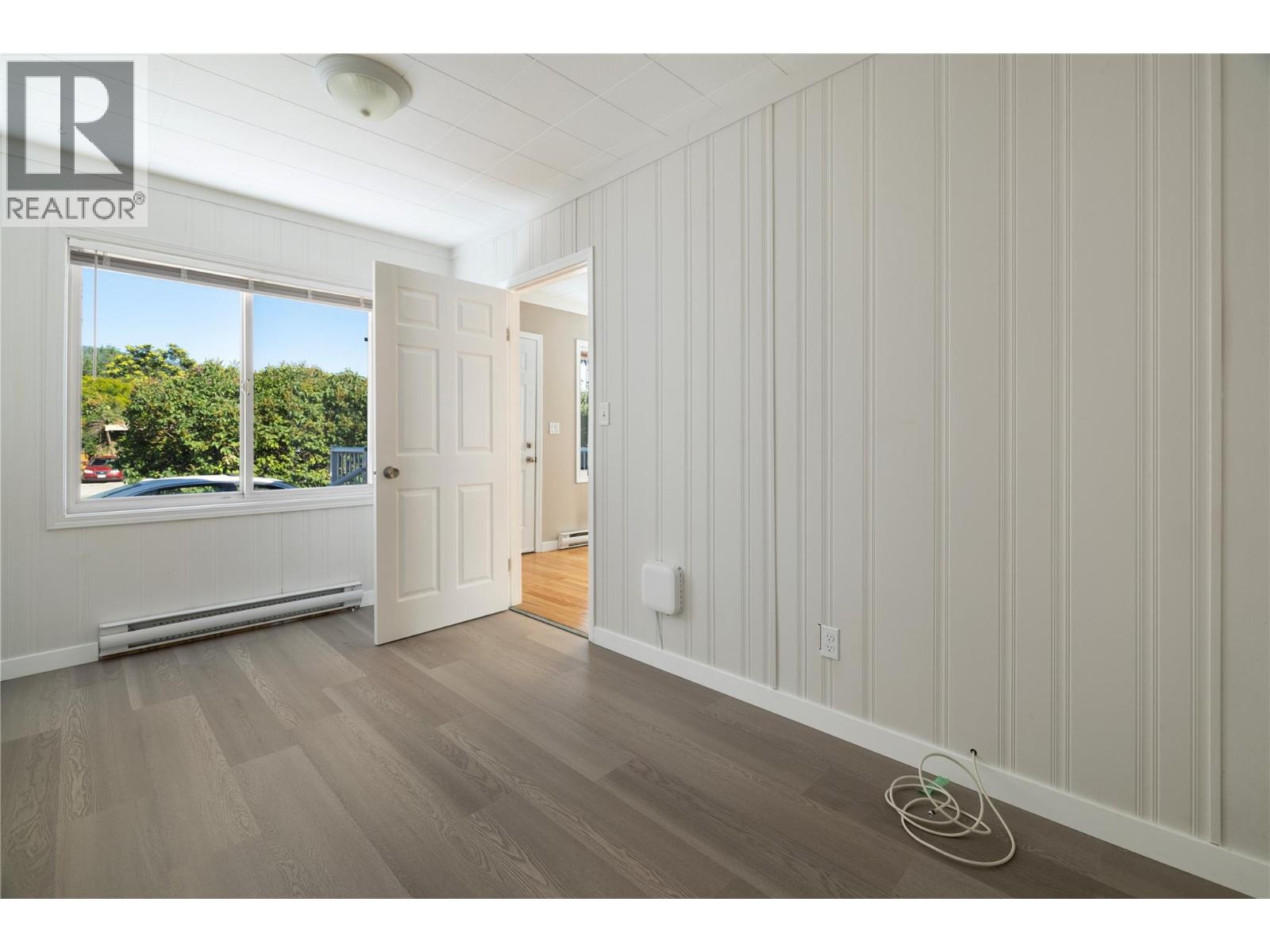 Photo 17 of 3900 Alexis Park Drive, Vernon BC