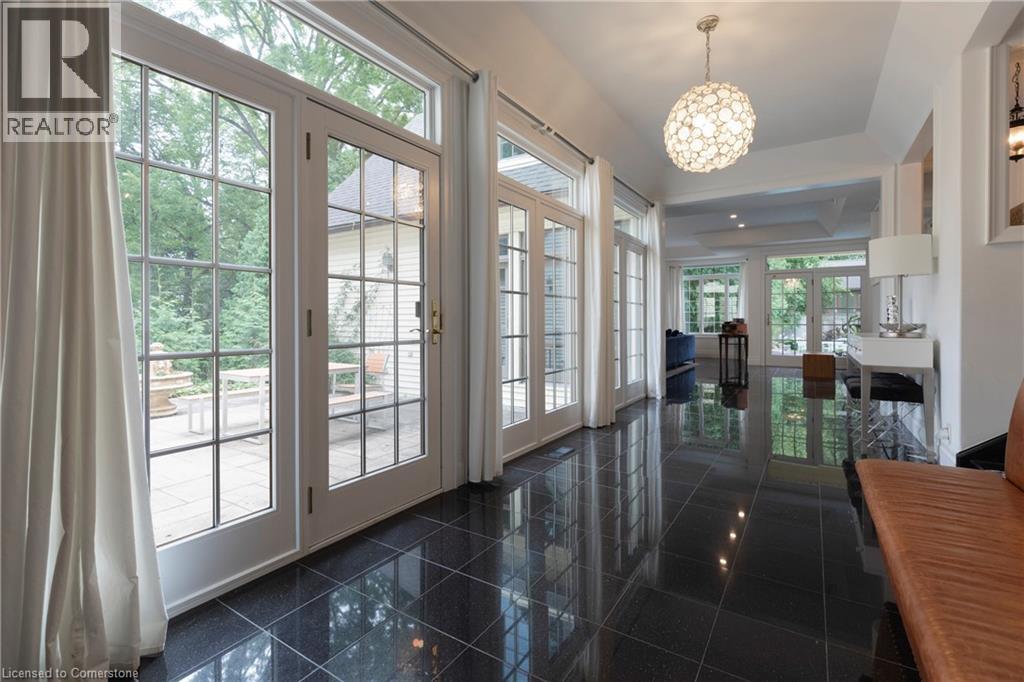 Photo 38 of 36 Cayley Street, Dundas ON