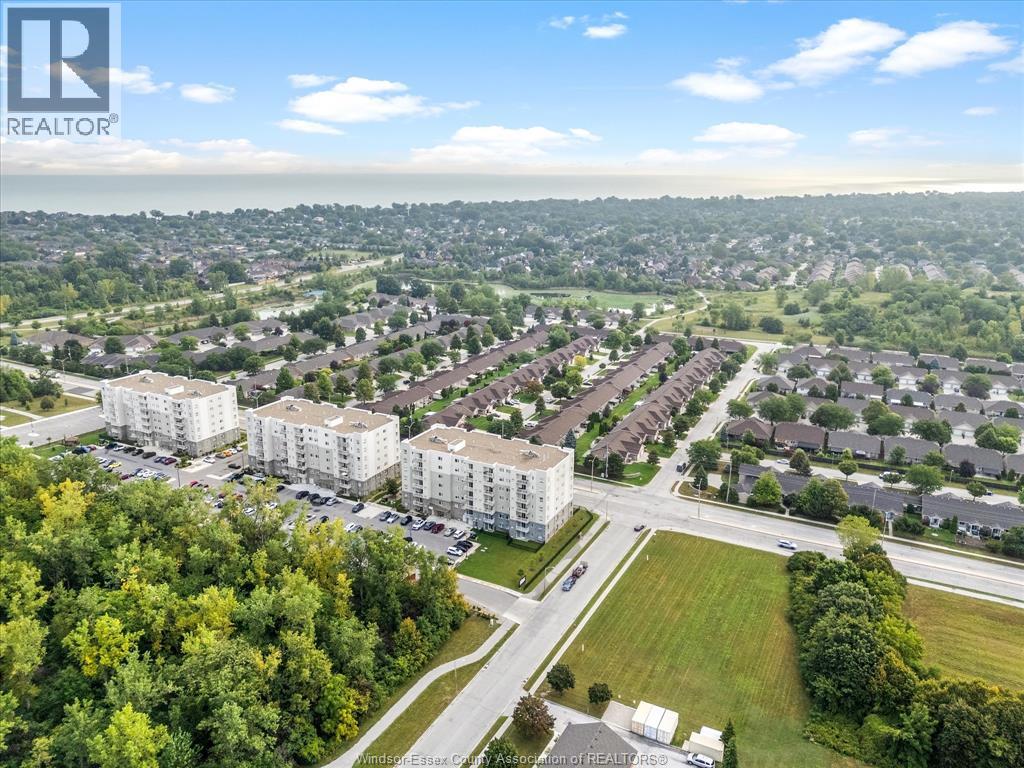 Photo 11 of 1675 Banwell Unit 606, Windsor ON