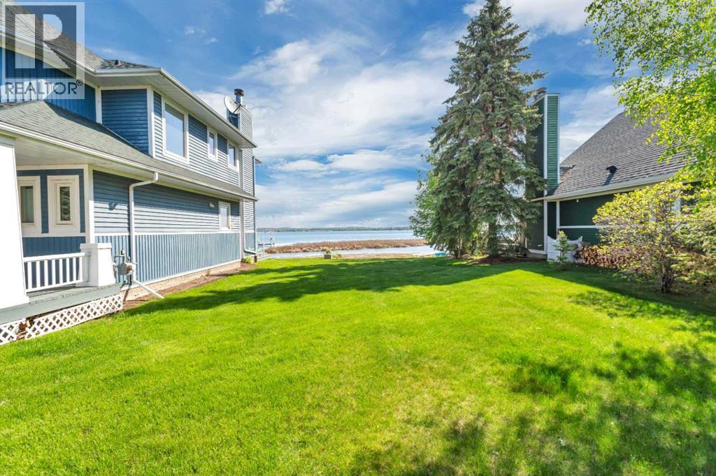 Photo 2 of 182 Marina Bay Court, Sylvan Lake AB