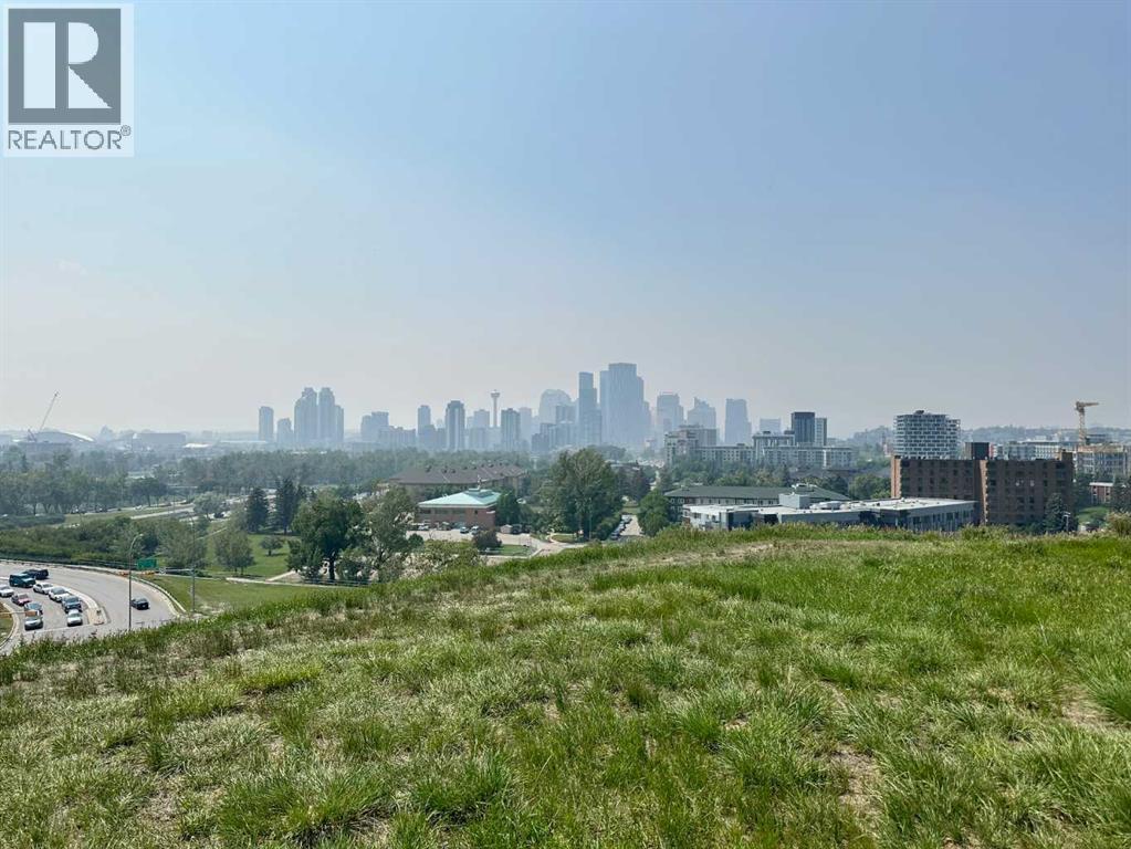 424 14 Avenue NE, Calgary, Alberta