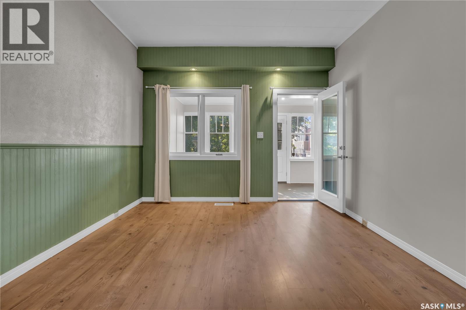 Photo 11 of 2223 Toronto Street, Regina SK