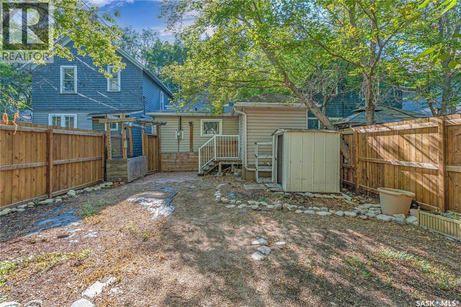 Photo 37 of 2223 Toronto Street, Regina SK
