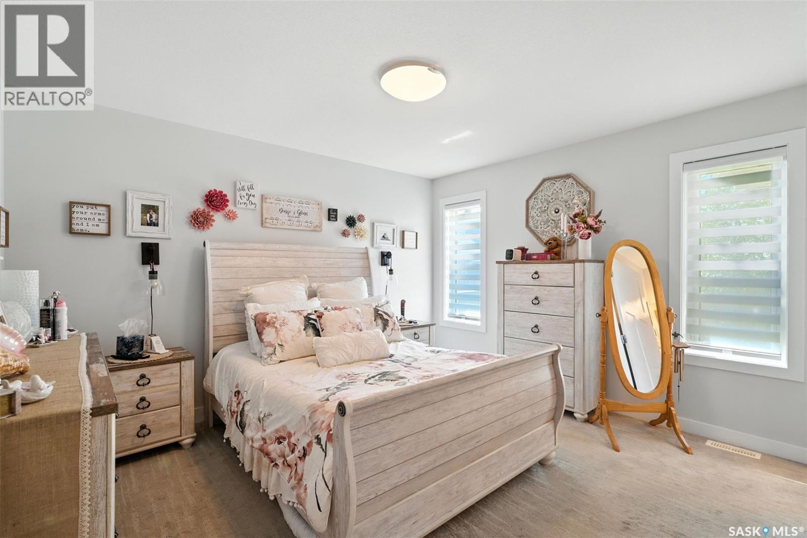 Photo 13 of 246 Hassard Close, Saskatoon SK