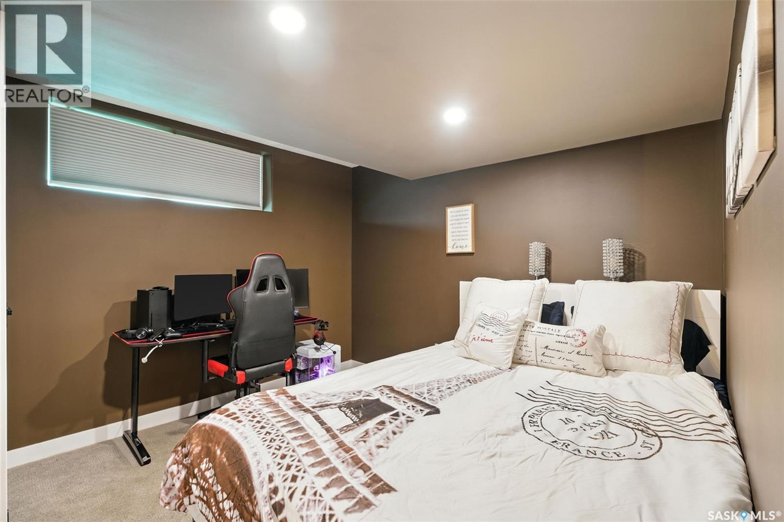 Photo 23 of 246 Hassard Close, Saskatoon SK