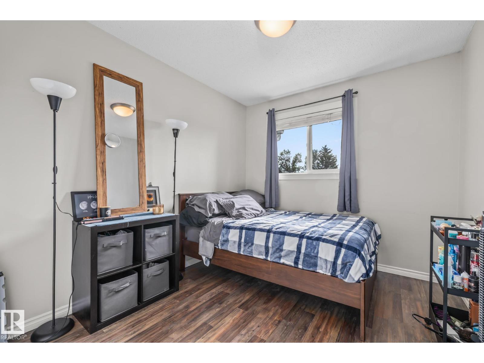 Photo 20 of 521 Dunluce Rd Nw, Edmonton AB