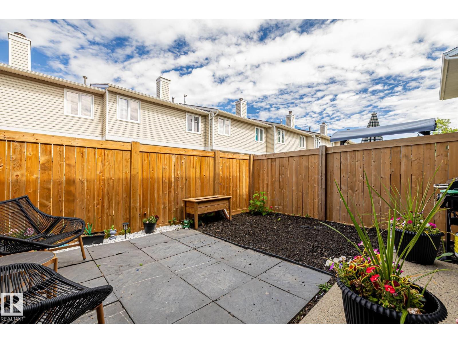 Photo 30 of 521 Dunluce Rd Nw, Edmonton AB