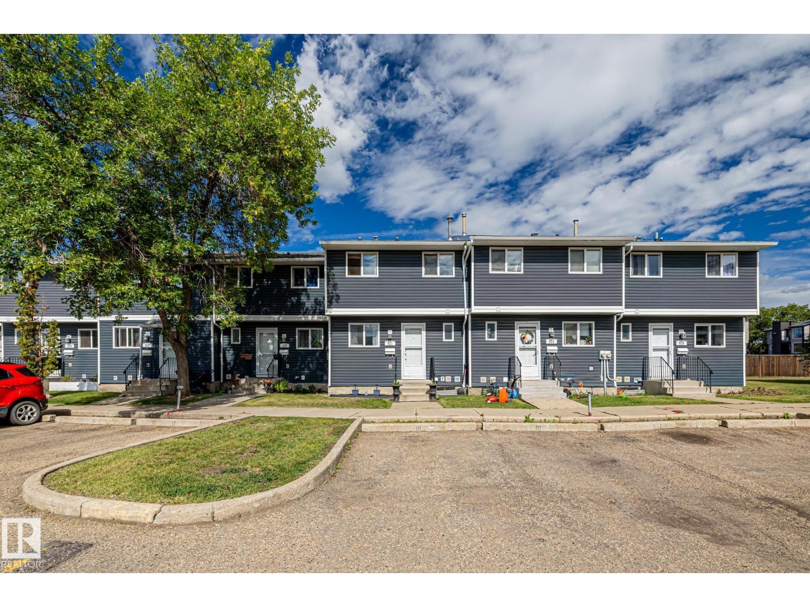 Photo 33 of 521 Dunluce Rd Nw, Edmonton AB