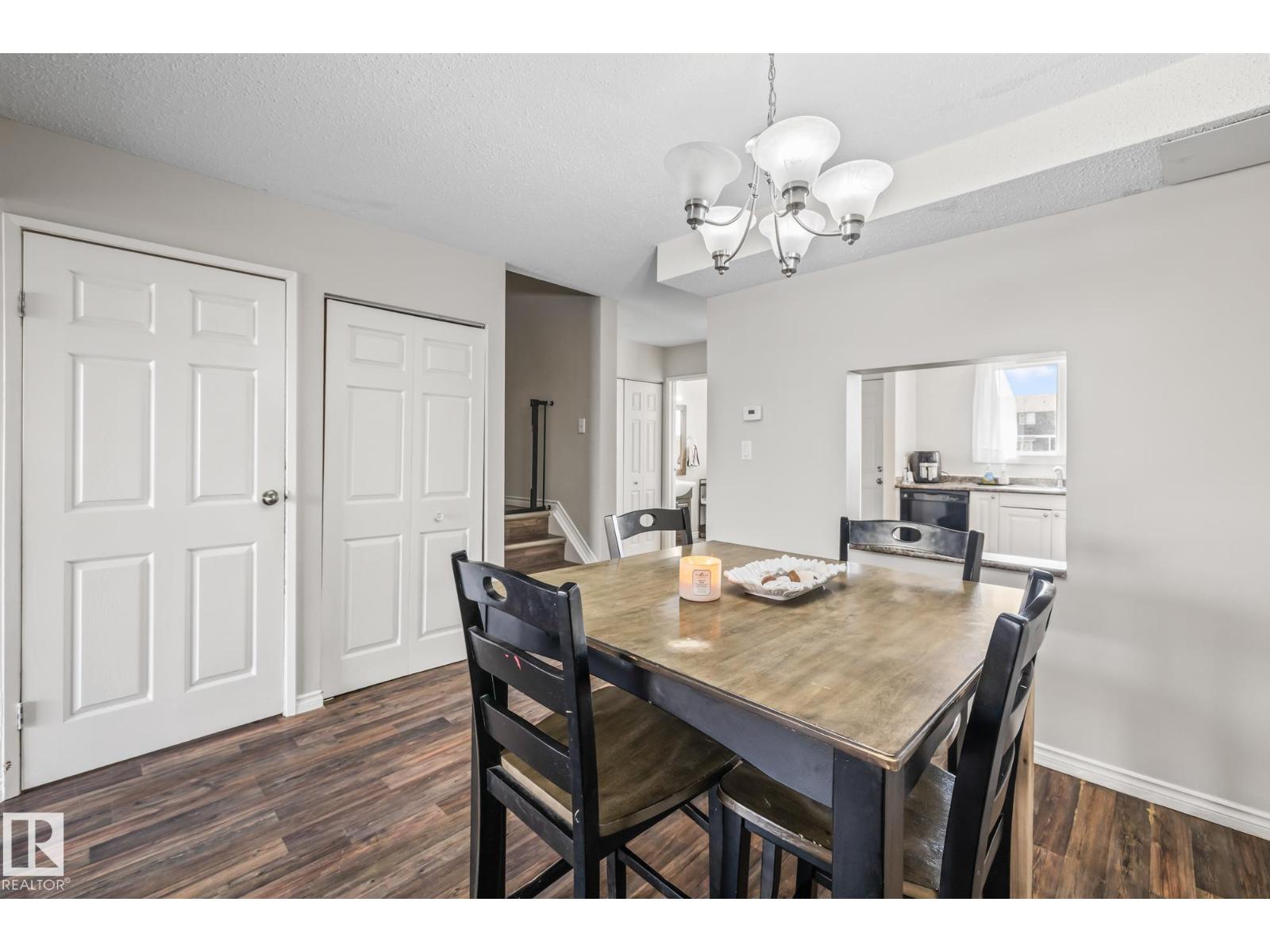 Photo 7 of 521 Dunluce Rd Nw, Edmonton AB