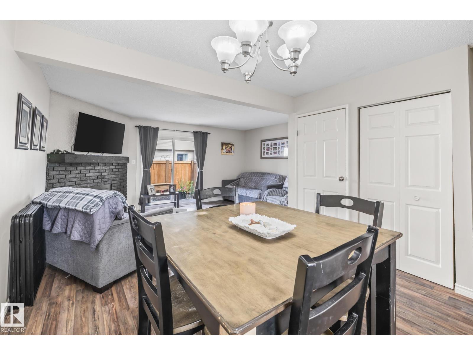 Photo 8 of 521 Dunluce Rd Nw, Edmonton AB