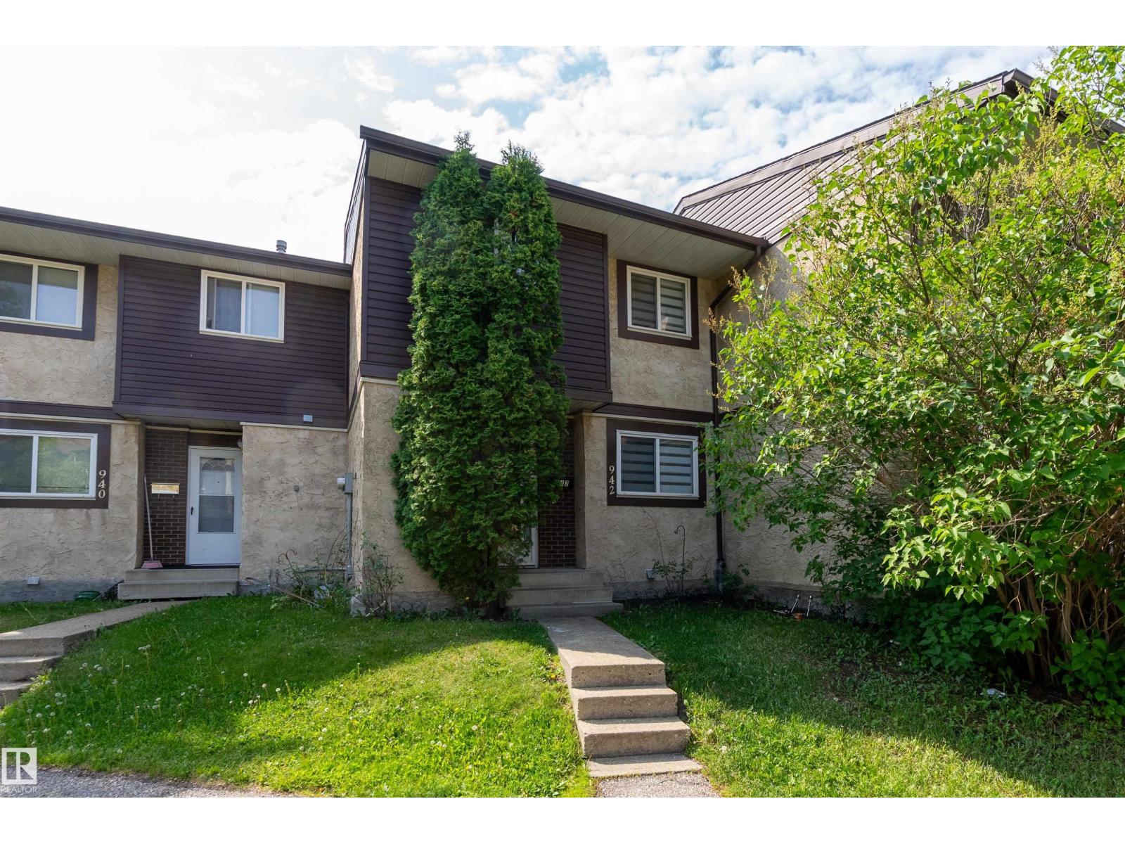 Photo 30 of 942 Lakewood Road Nw, Edmonton AB