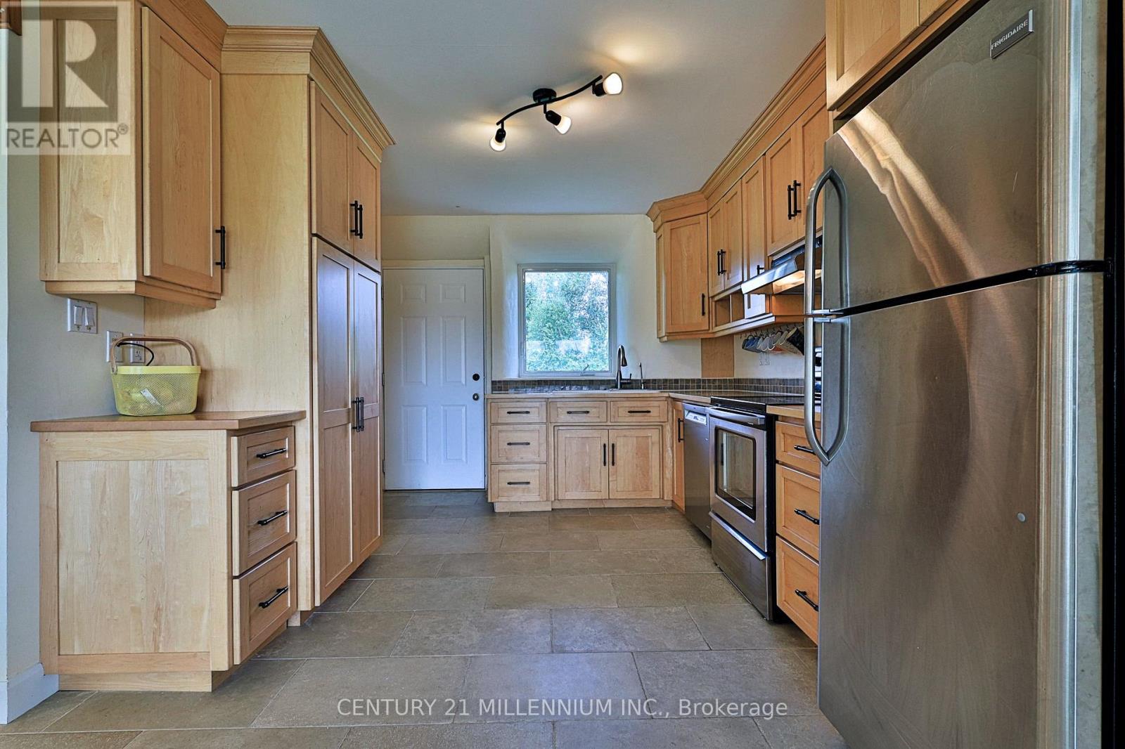Photo 13 of 322066 Concession Road 6 7, East Luther Grand Valley ON