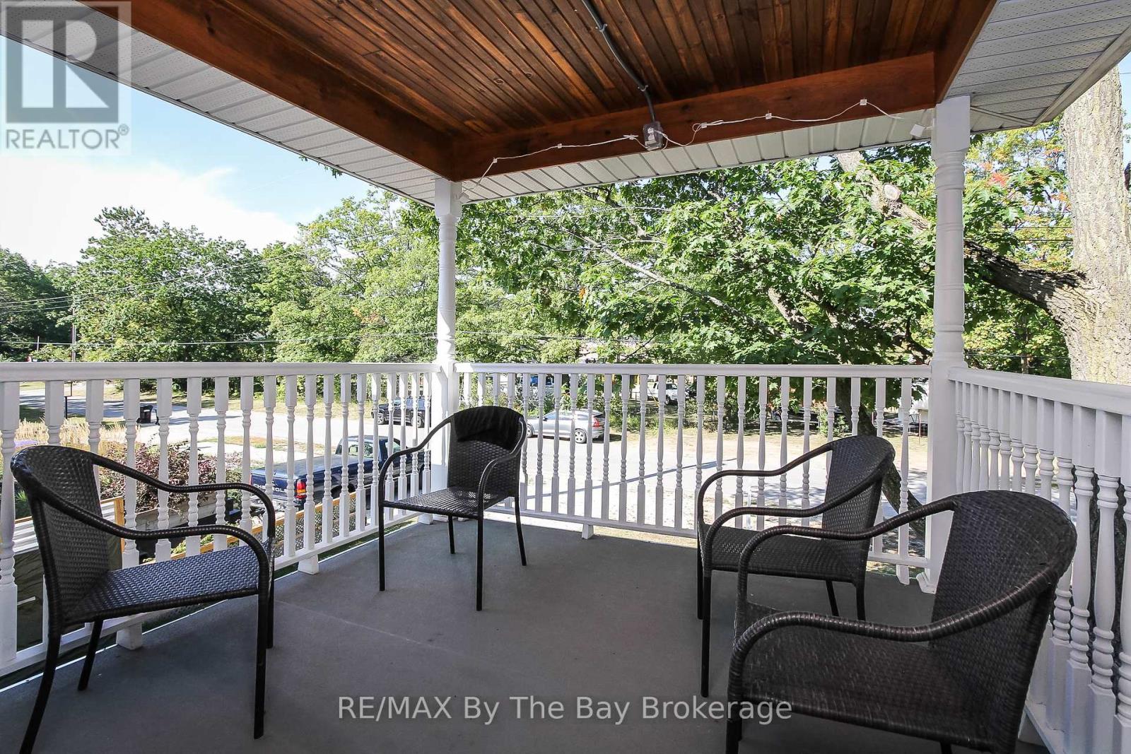 Photo 31 of 15 Baker Street, Wasaga Beach ON