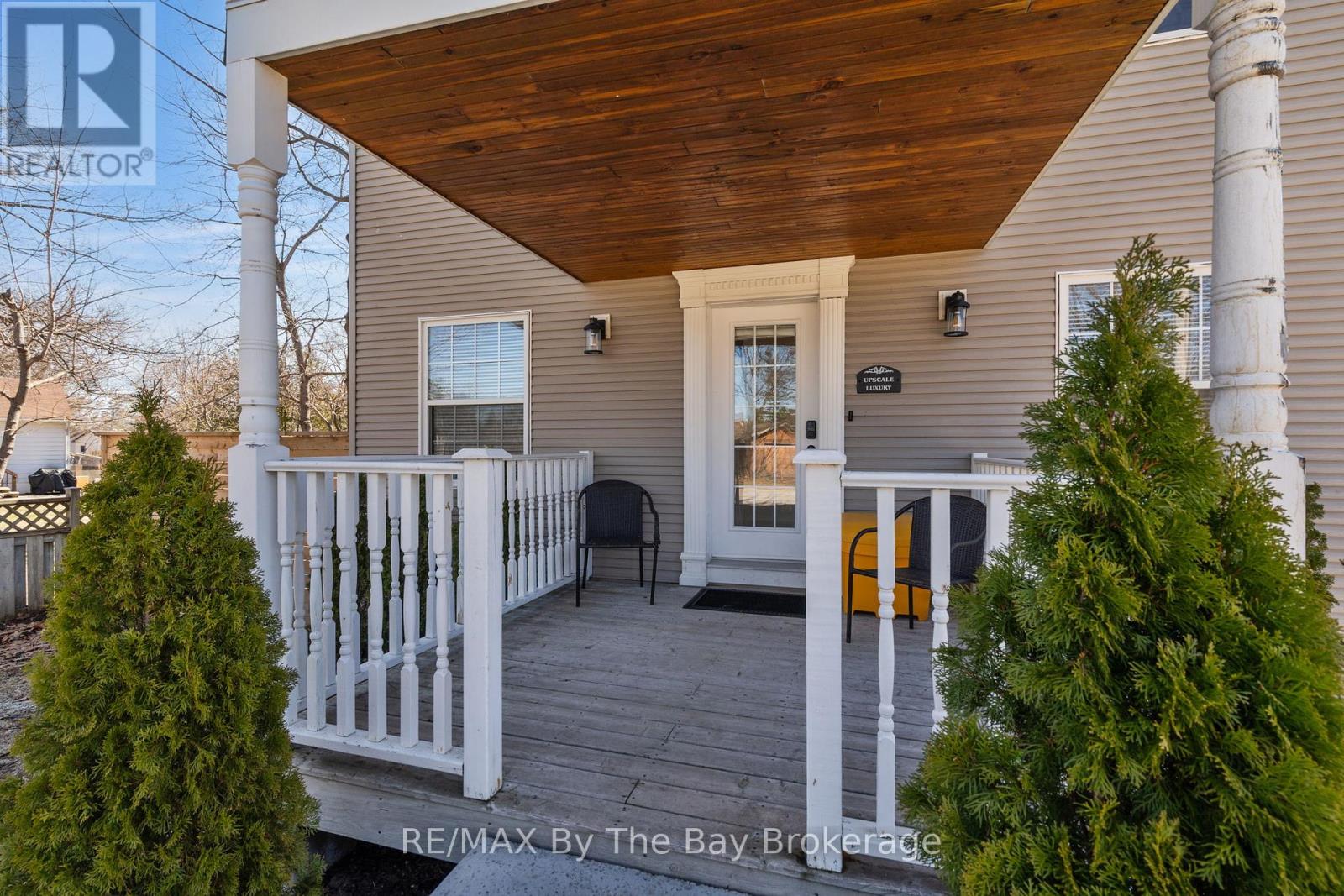 Photo 8 of 15 Baker Street, Wasaga Beach ON