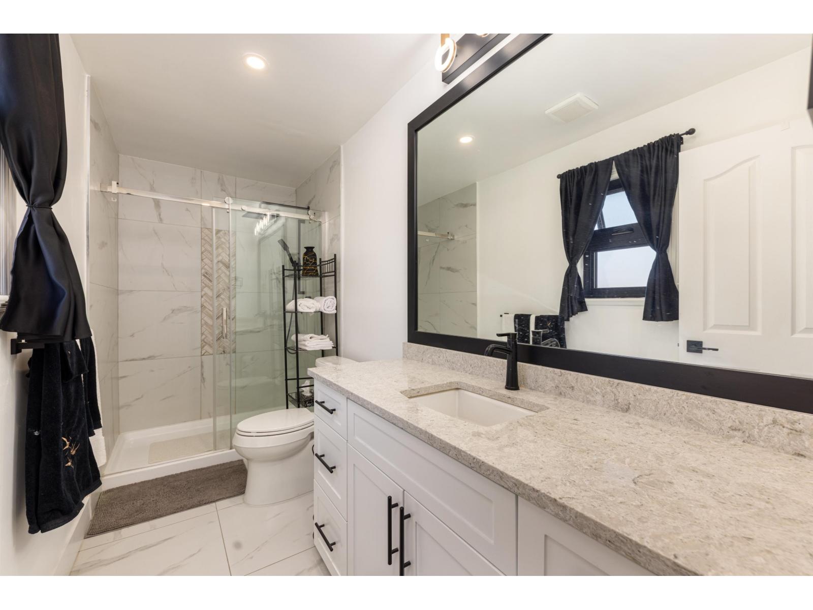 Photo 30 of 7980 155 A Street, Surrey BC