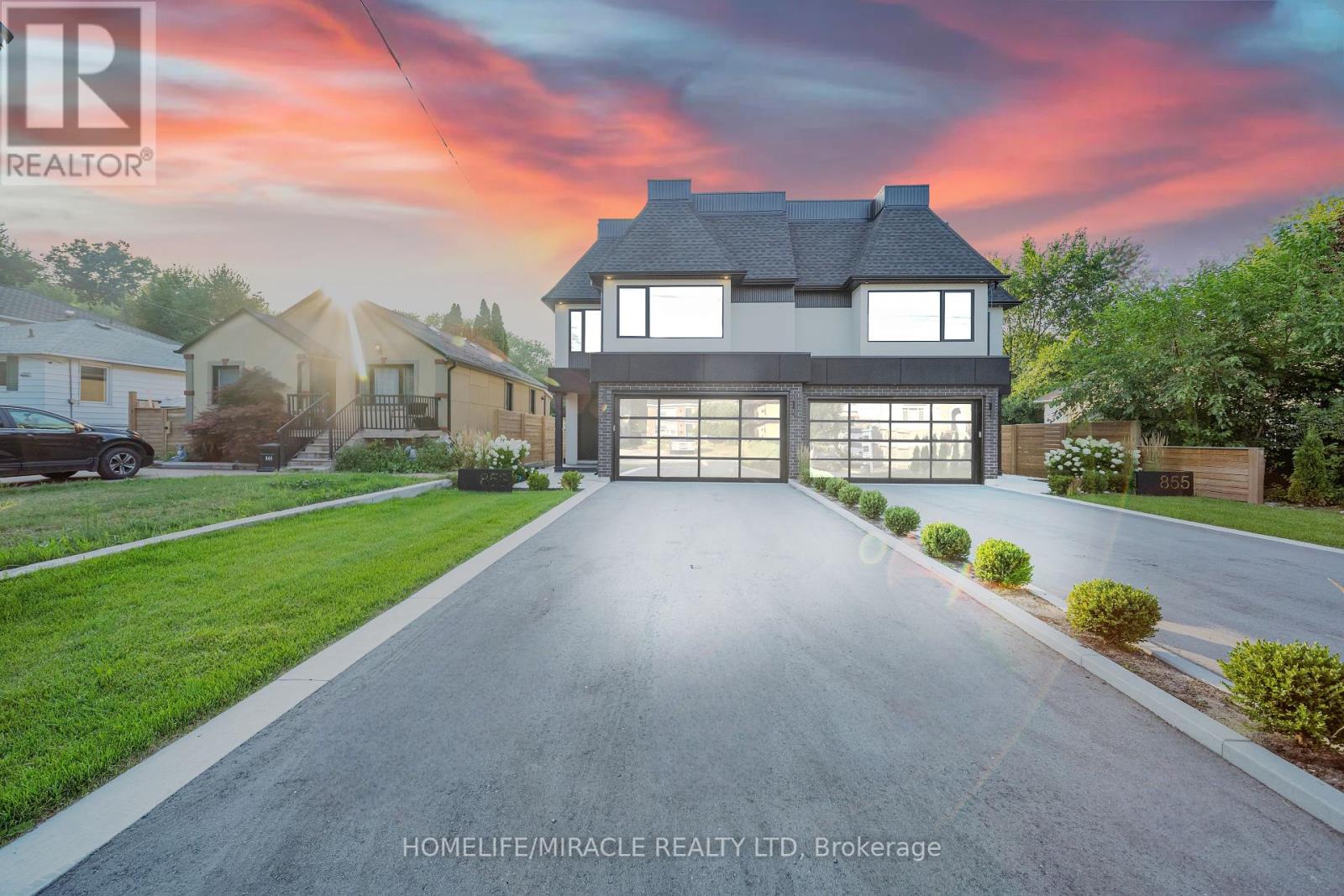 Photo 18 of 853 Tenth Street, Mississauga ON