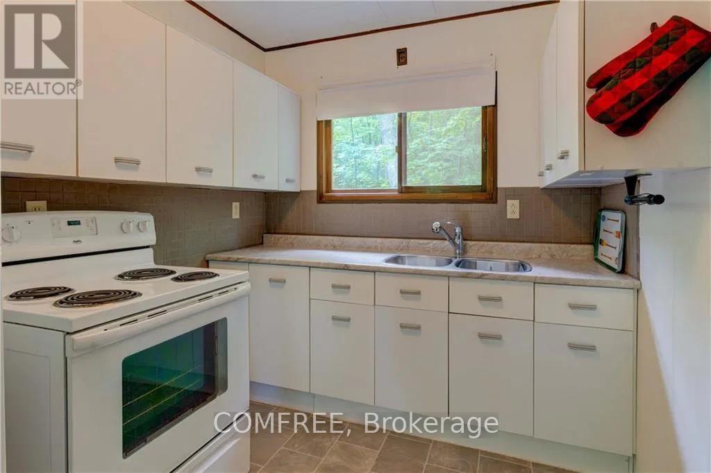Photo 13 of 199 West Devil Lake Lane, Frontenac ON