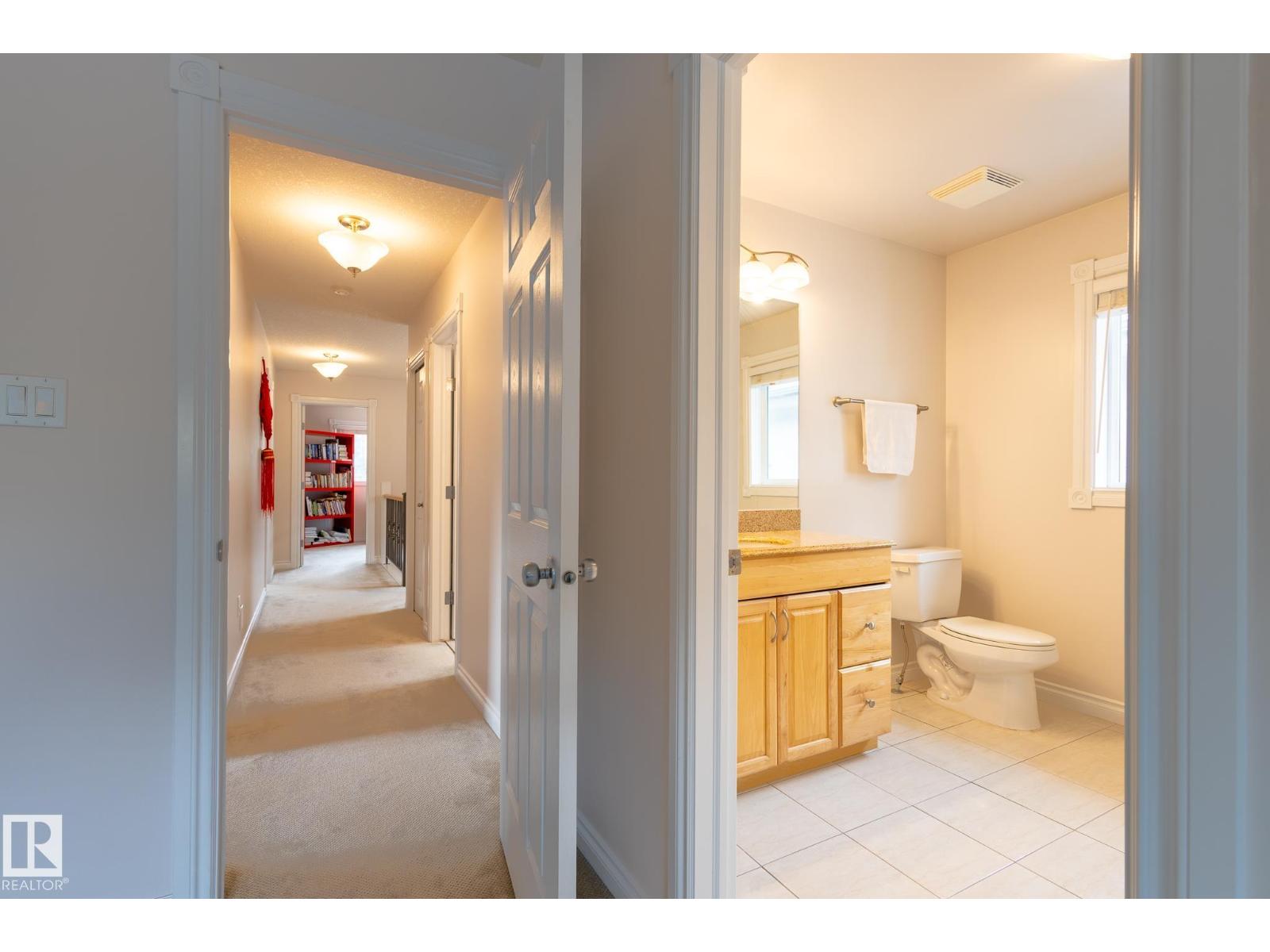 Photo 57 of 10708 76 Av Nw, Edmonton AB