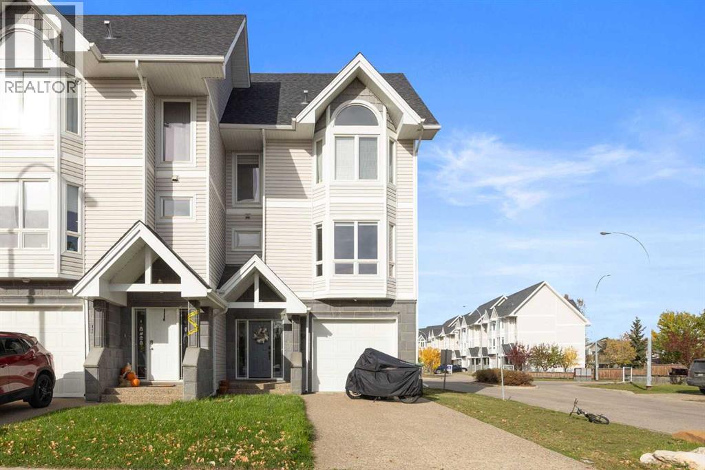 Photo 14 of 56 97 Wilson Drive, Fort Mcmurray AB