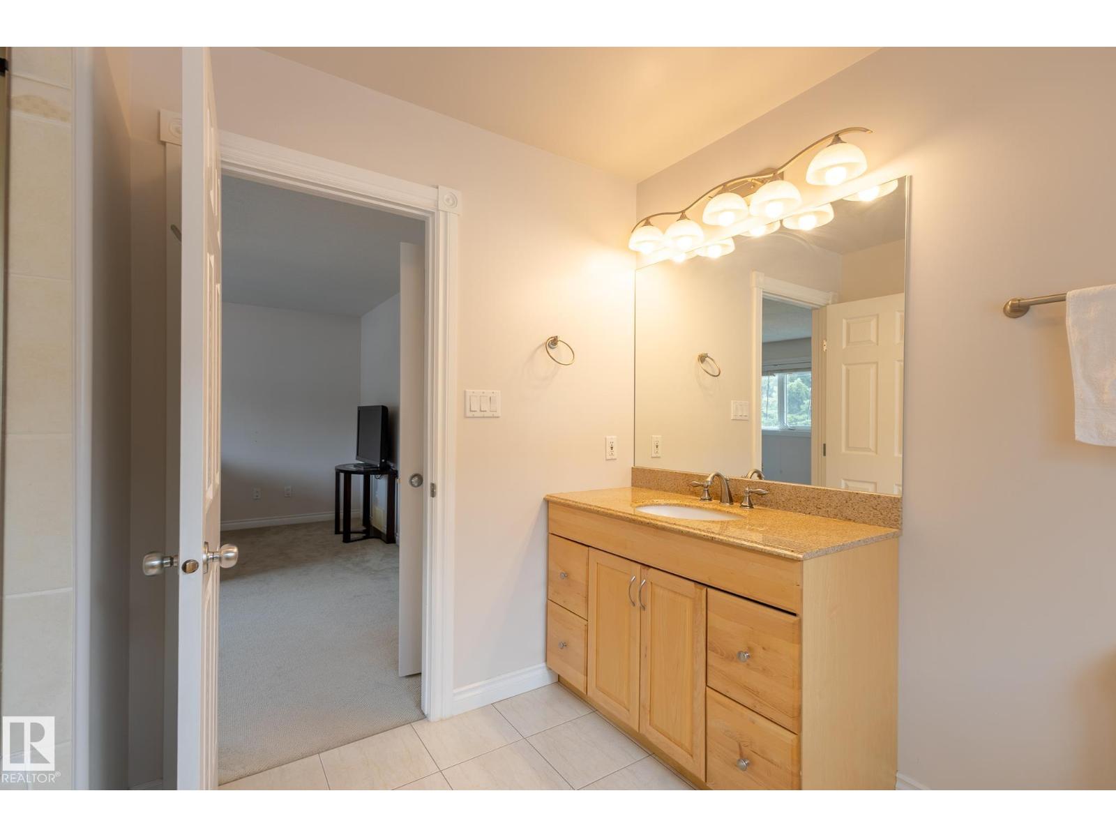 Photo 54 of 10708 76 Av Nw, Edmonton AB