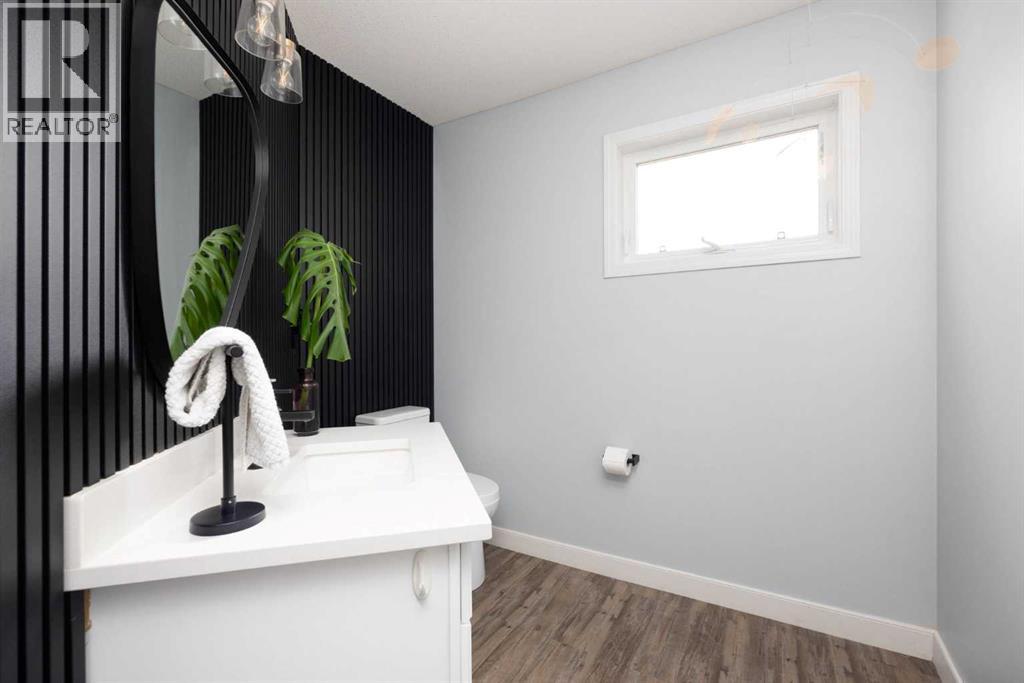 Photo 10 of 56 97 Wilson Drive, Fort Mcmurray AB