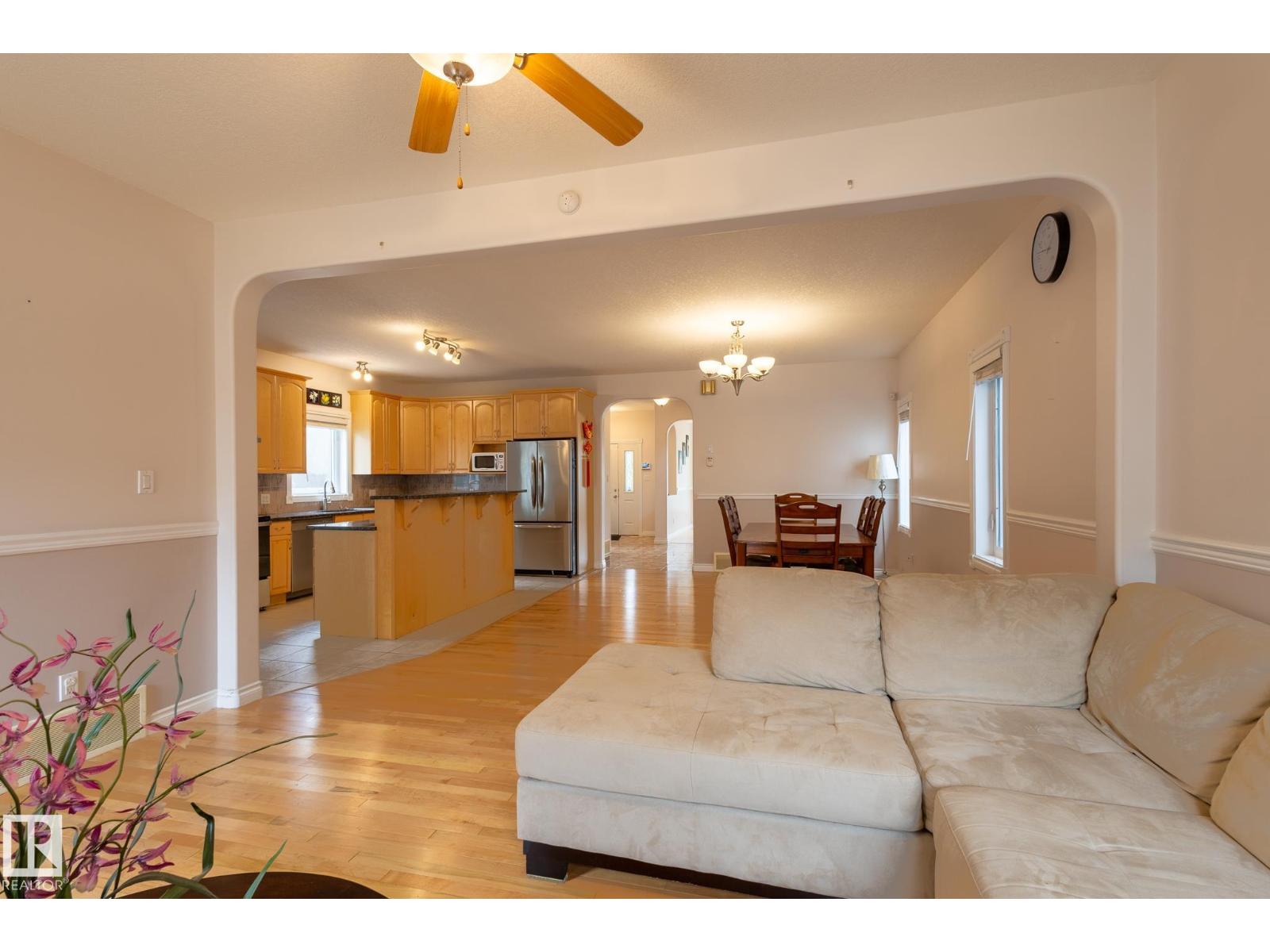 Photo 36 of 10708 76 Av Nw, Edmonton AB