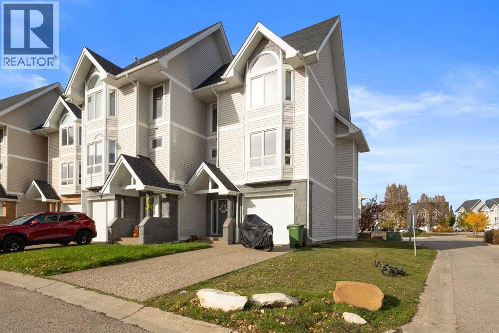 Photo 9 of 56 97 Wilson Drive, Fort Mcmurray AB