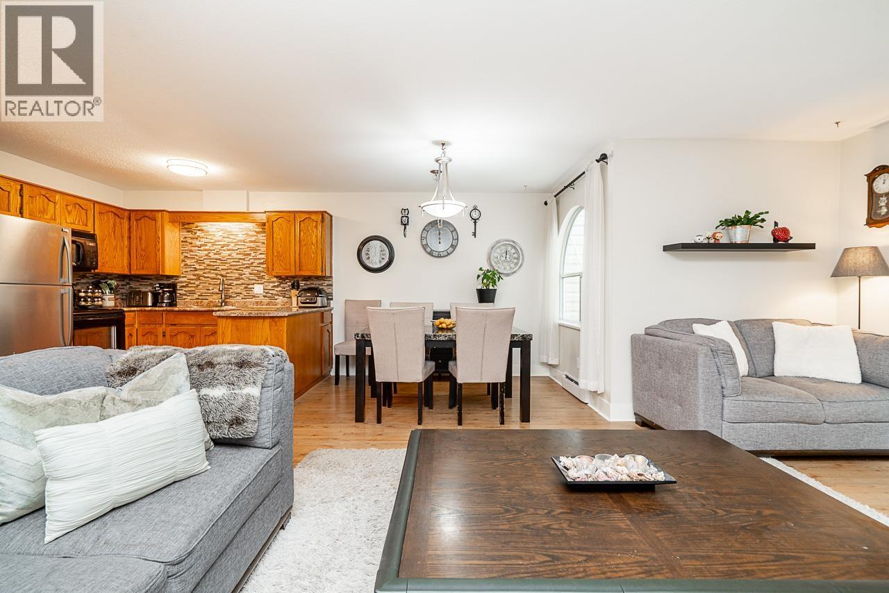 Photo 14 of 11 20699 120 B Avenue, Maple Ridge BC