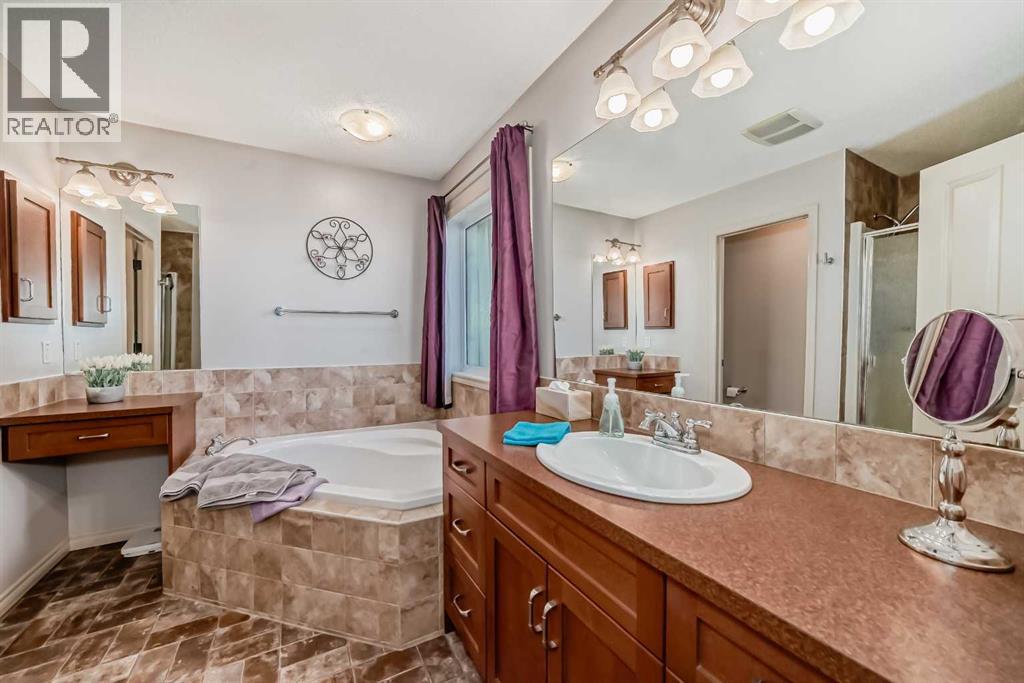 Photo 23 of 785 Auburn Bay Boulevard Se, Calgary AB