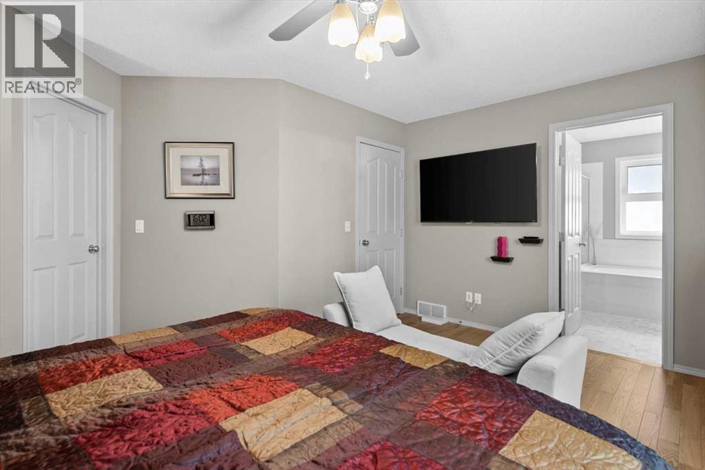 Single Family House for Sale in  Royal Birch Way NW Royal Oak Calgary 