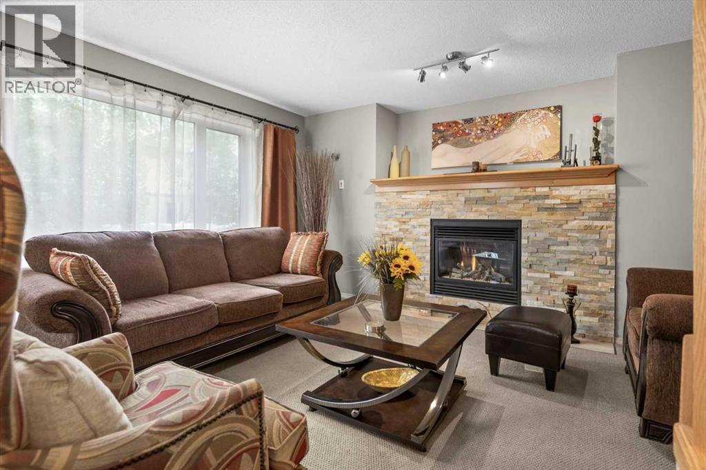 Single Family House for Sale in  Royal Birch Way NW Royal Oak Calgary 