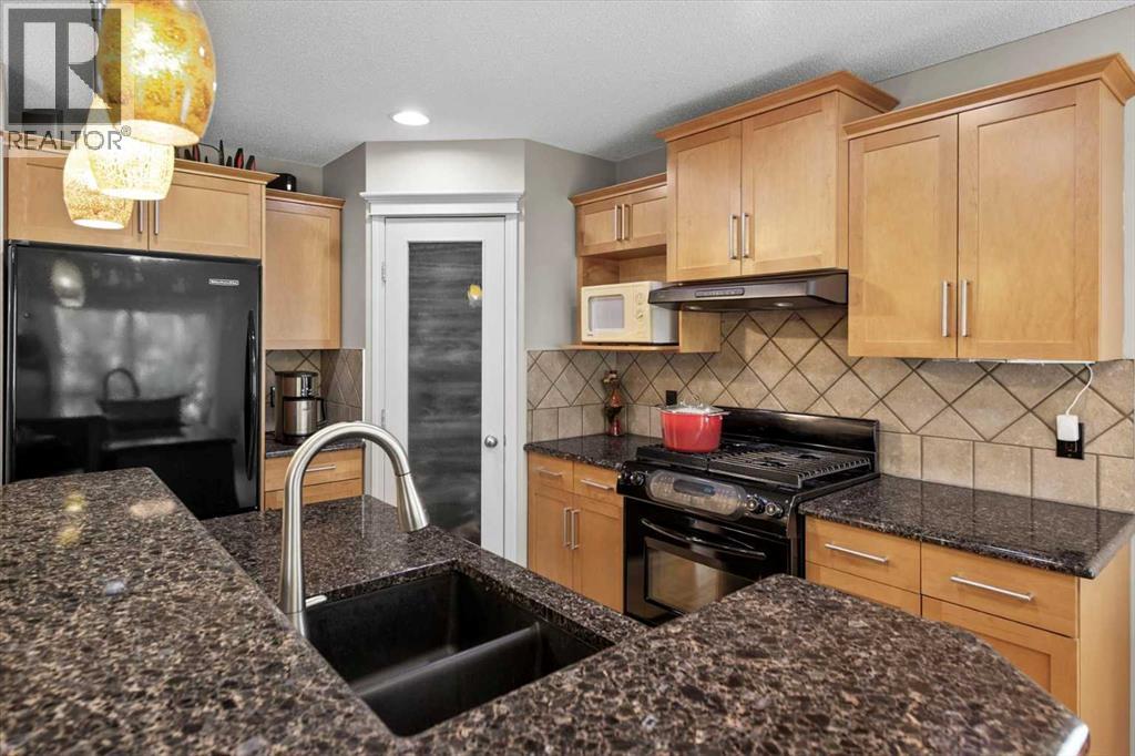 Single Family House for Sale in  Royal Birch Way NW Royal Oak Calgary 