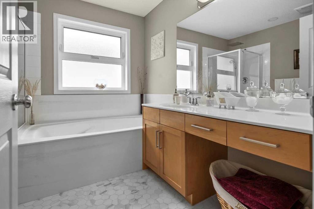 Single Family House for Sale in  Royal Birch Way NW Royal Oak Calgary 