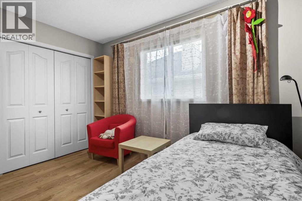 Single Family House for Sale in  Royal Birch Way NW Royal Oak Calgary 