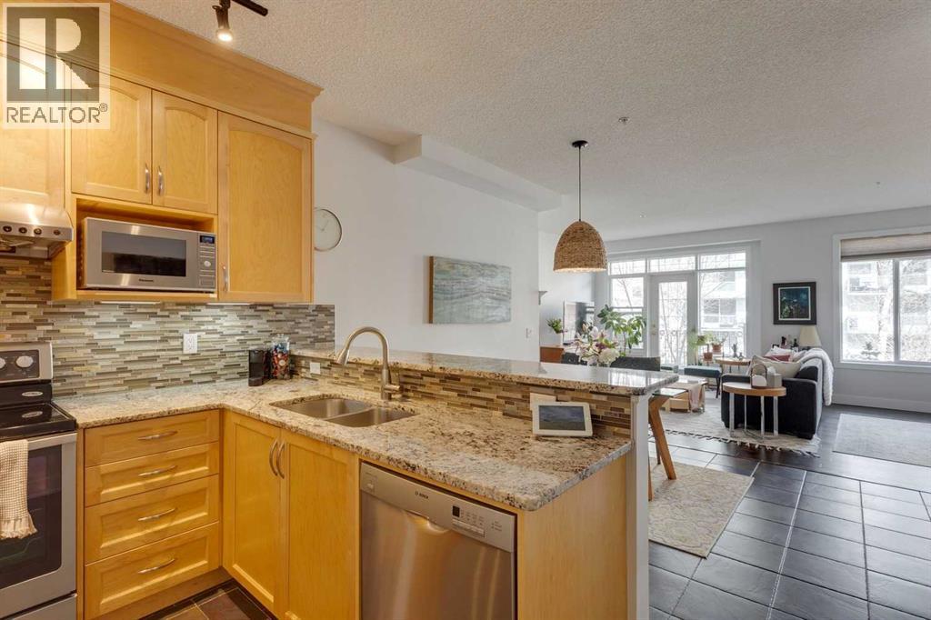 Single Family House for Sale in    Avenue SW Beltline Calgary 