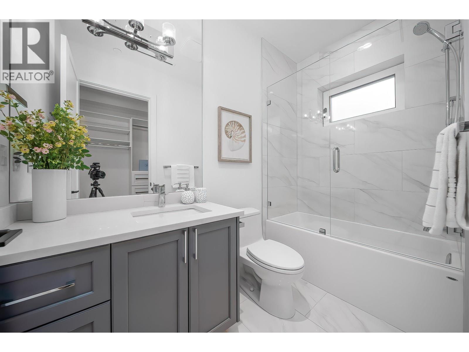 Photo 14 of 5836 Highbury Street, Vancouver BC