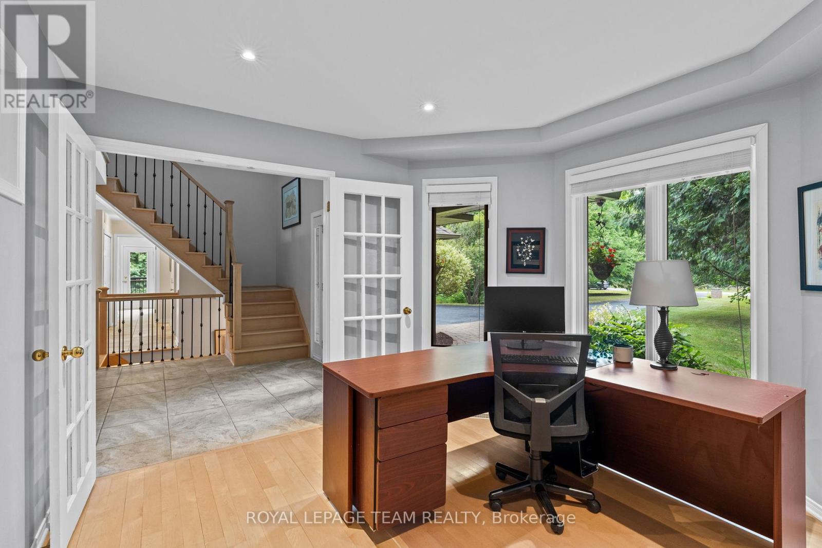 Photo 9 of 10 Weldale Drive, Ottawa ON