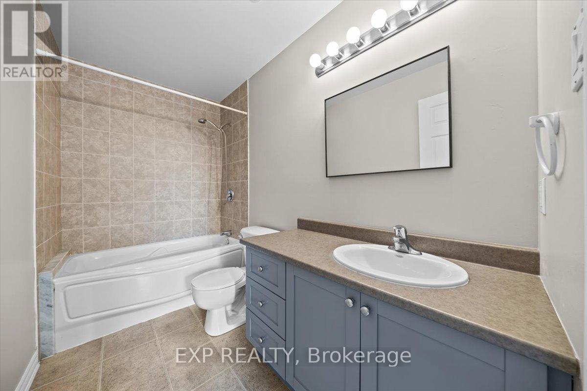 Photo 20 of 12 John Findlay Terrace, Arnprior ON