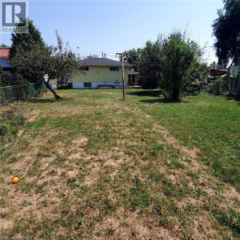 Photo 1 of 698 West 5th Street, Hamilton ON